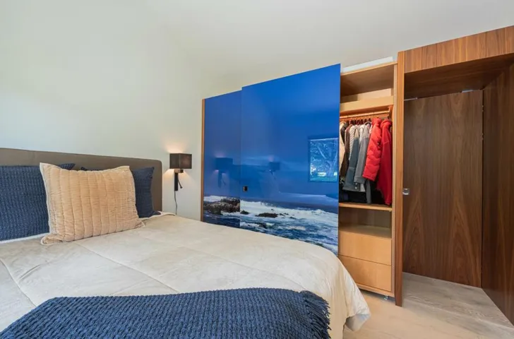 1142 Crest Avenue, Pacific Grove, California 93950