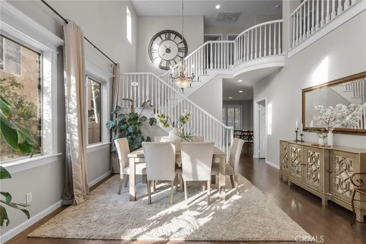28623 Silverking Trail, Saugus, California 91390