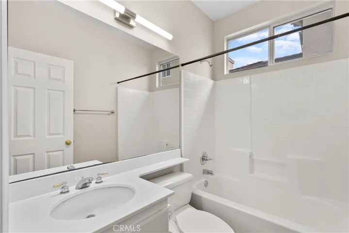 28623 Silverking Trail, Saugus, California 91390