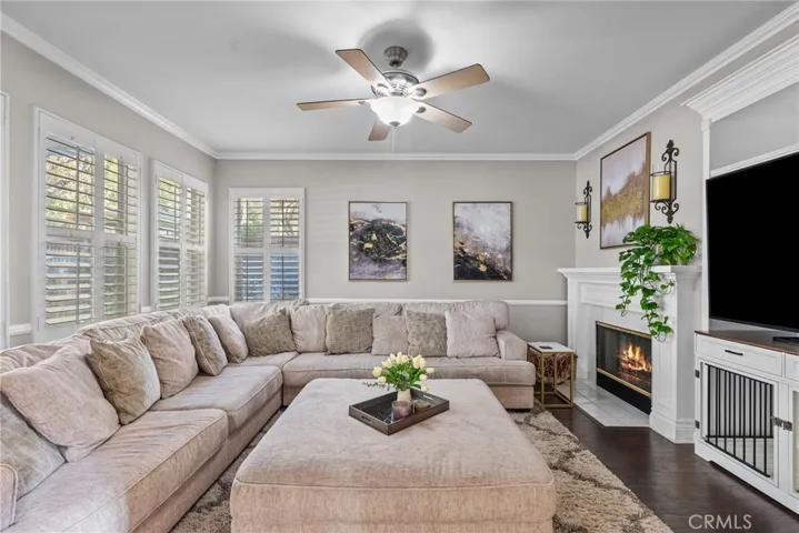 28623 Silverking Trail, Saugus, California 91390