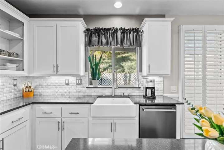 28623 Silverking Trail, Saugus, California 91390
