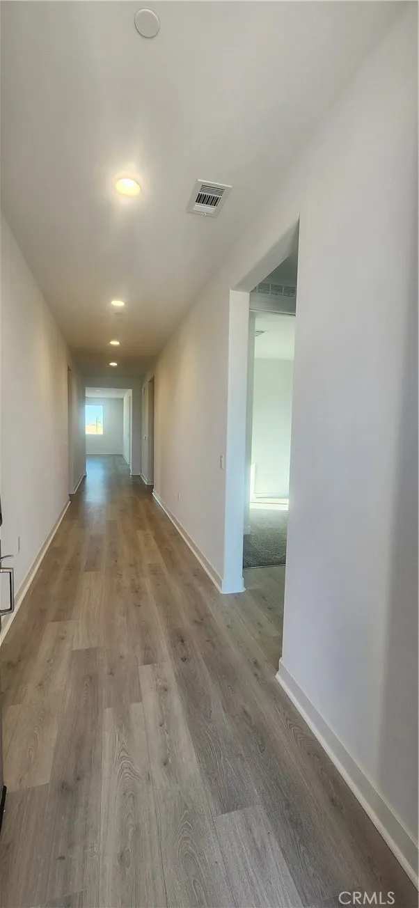17418 Whiskey Meadows, Hesperia, California 92345 home-pic-4