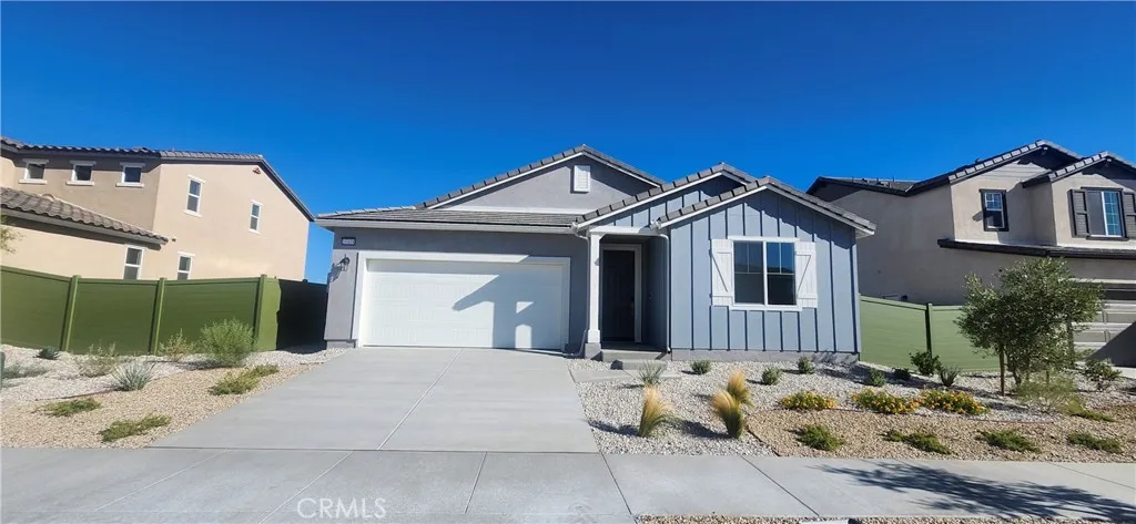 17418 Whiskey Meadows, Hesperia, California 92345 home-pic-0