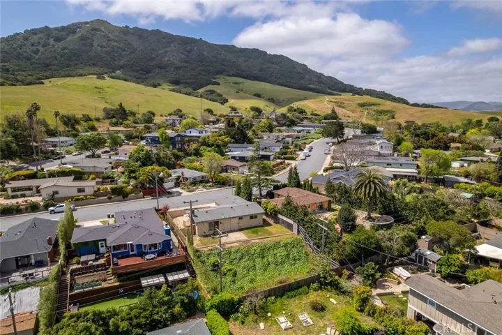 282 Luneta Drive, San Luis Obispo, California 93405