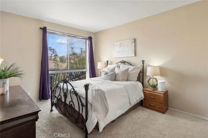 1038 S Saint Tropez Avenue, Anaheim Hills, California 92808