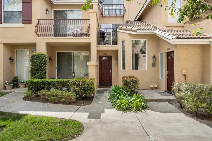 1038 S Saint Tropez Avenue, Anaheim Hills, California 92808