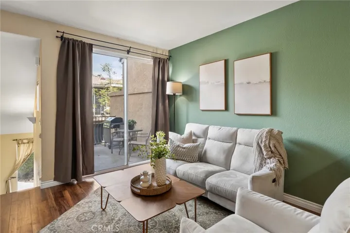 1038 S Saint Tropez Avenue, Anaheim Hills, California 92808