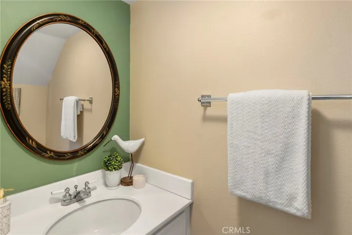 1038 S Saint Tropez Avenue, Anaheim Hills, California 92808