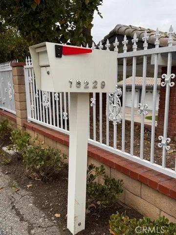 Mail Box in front of main house