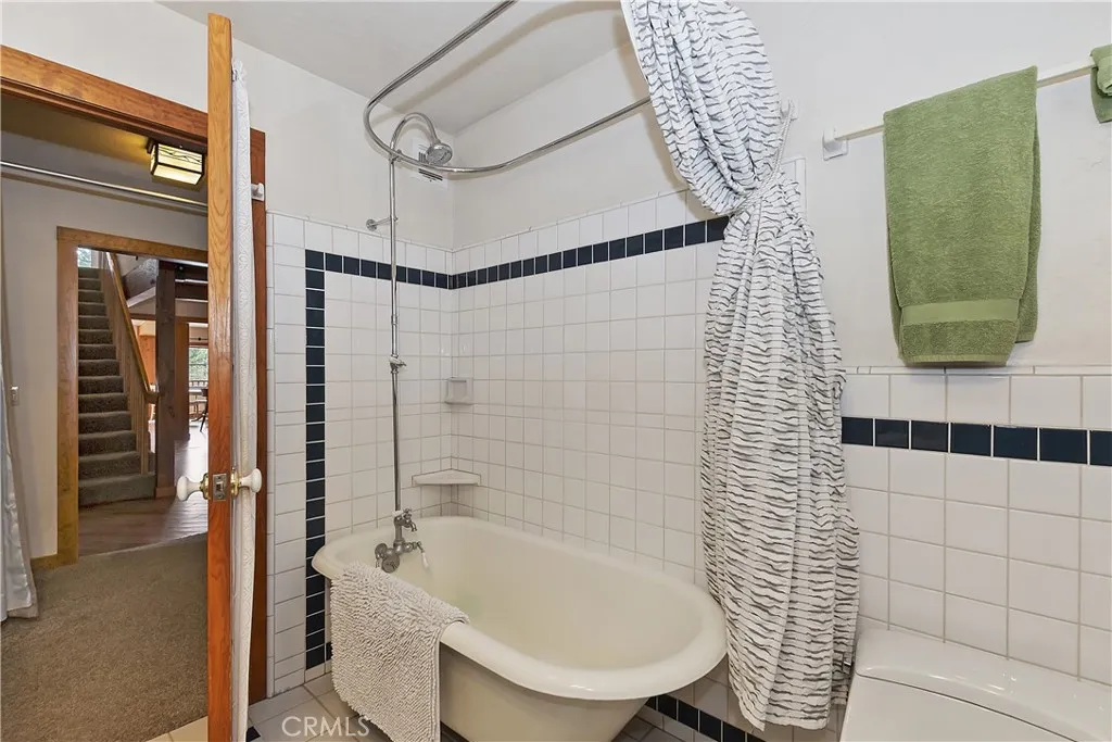 39128 North Shore, Fawnskin, California 92333 home-pic-43