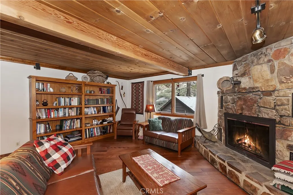 39128 North Shore, Fawnskin, California 92333 home-pic-17