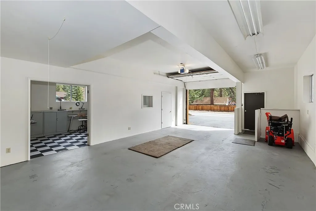 39128 North Shore, Fawnskin, California 92333 home-pic-52