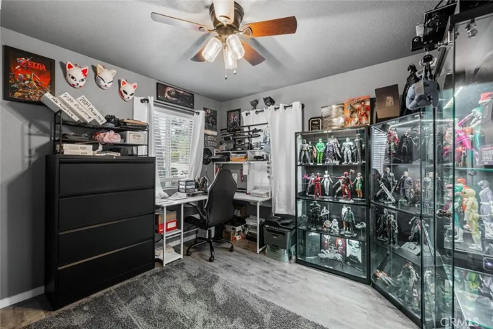 41636 50th Street W, Lancaster, California 93536
