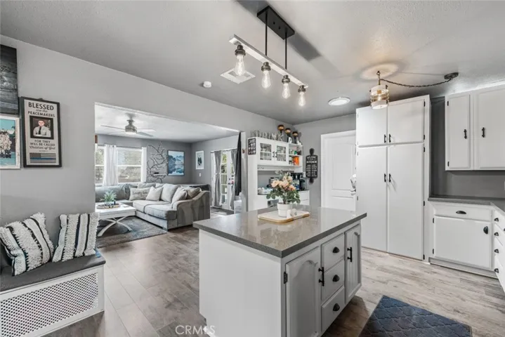 41636 50th Street W, Lancaster, California 93536