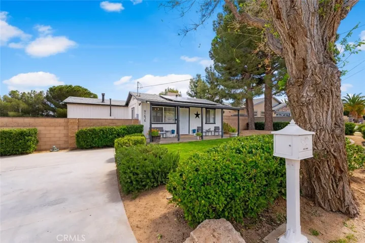 41636 50th Street W, Lancaster, California 93536