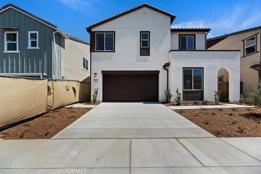 3817 Crossen Drive, Corona, California 92883 home-pic-0