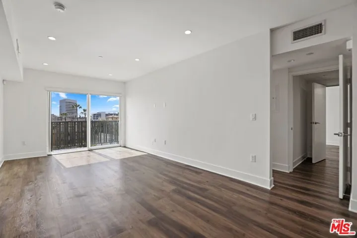 1233 Westgate 306, Los Angeles, California 90025