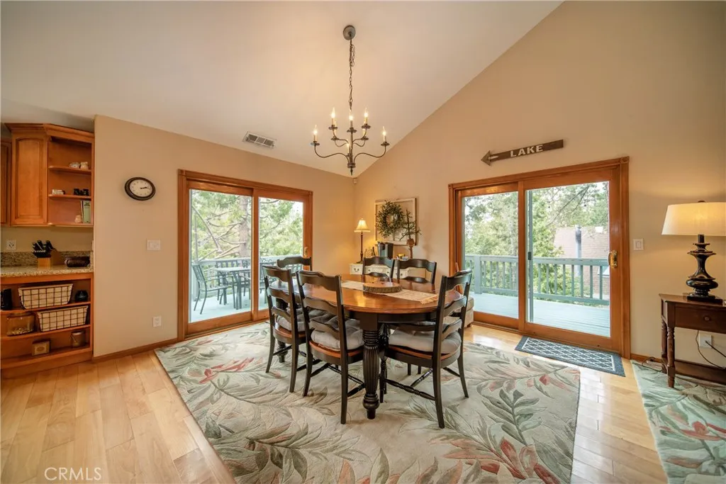 27391 Cottonwood Lane, Lake Arrowhead, California 92352 home-pic-5