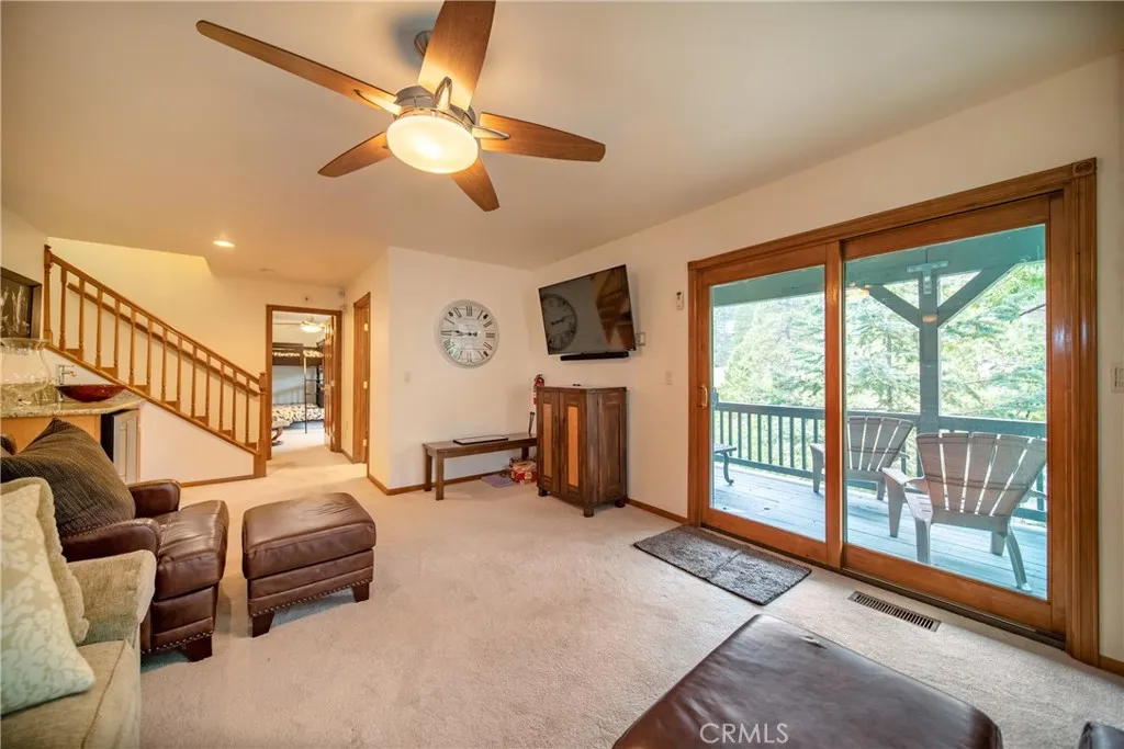 27391 Cottonwood Lane, Lake Arrowhead, California 92352 home-pic-14