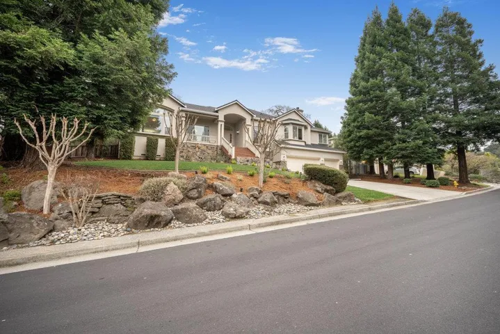 2360 Sunflower Circle, Gilroy, California 95020
