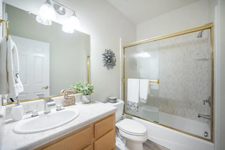 2360 Sunflower Circle, Gilroy, California 95020