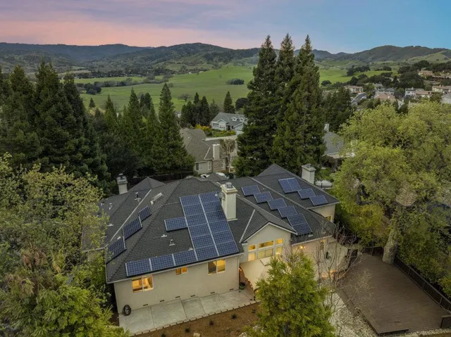 2360 Sunflower Circle, Gilroy, California 95020