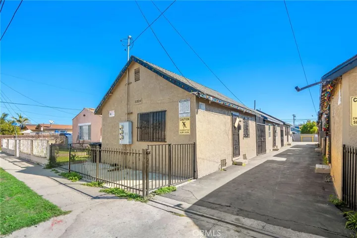 8804 Beach Street 1/2, Los Angeles, California 90002