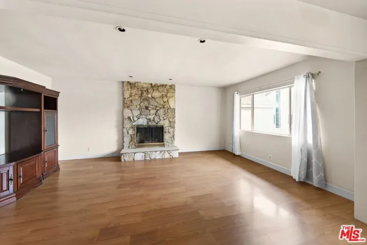 15011 Bycroft Street, Hacienda Heights, California 91745