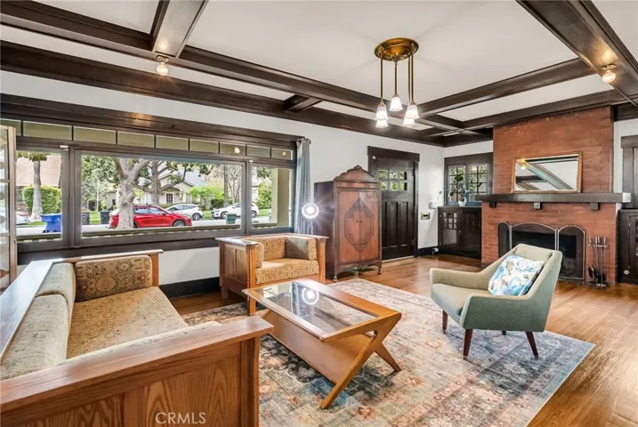 4465 5th Street, Riverside, California 92501