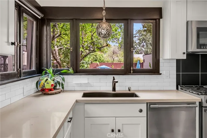 4465 5th Street, Riverside, California 92501