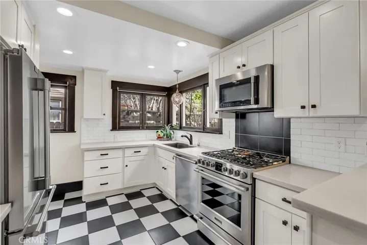4465 5th Street, Riverside, California 92501