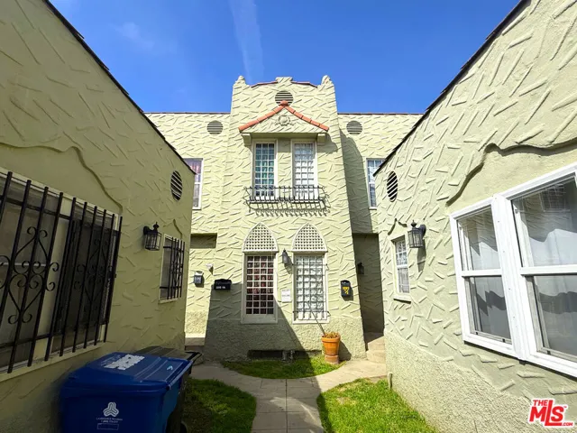 1205 S Mariposa Avenue, Los Angeles, California 90006