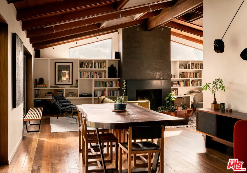 415 Mesa Road, Santa Monica, California 90402 home-pic-5