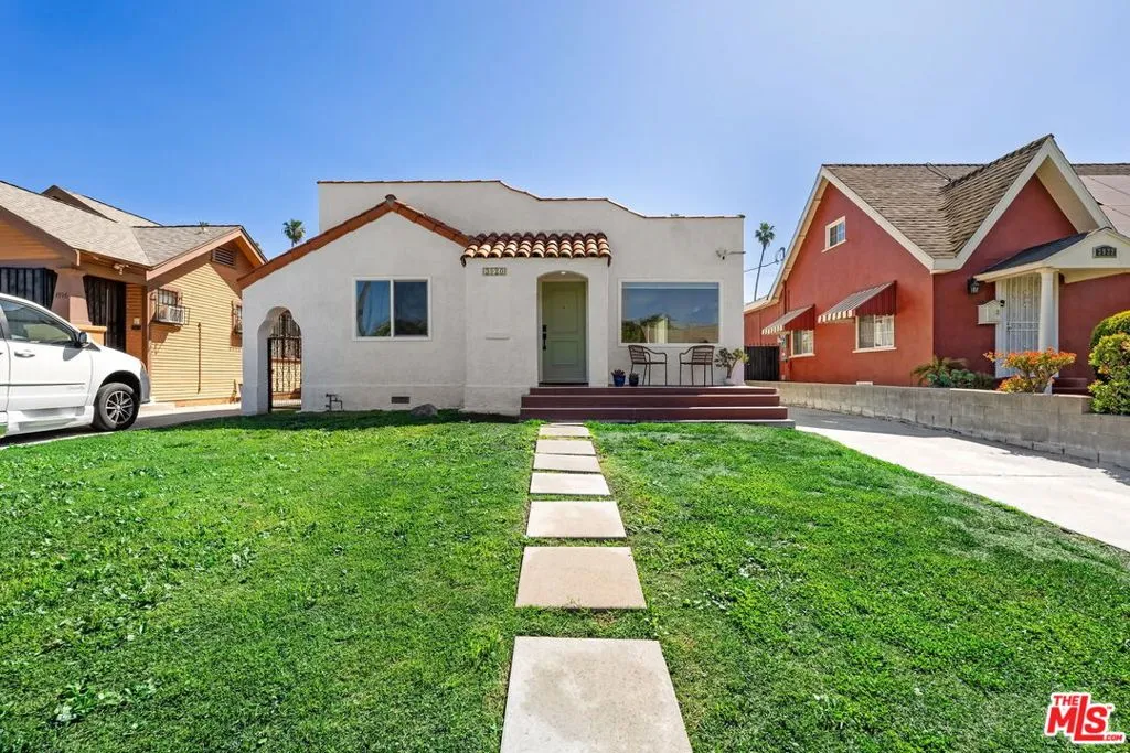 3920 3rd Avenue, Los Angeles, California 90008 home-pic-2