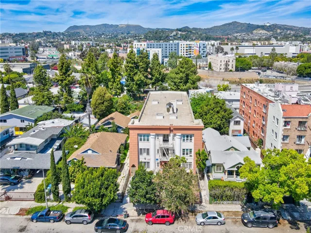 5617 La Mirada Avenue, Los Angeles, California 90038
