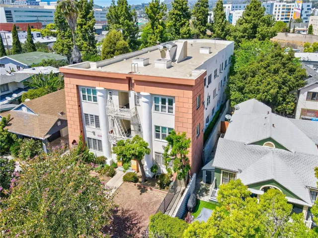 5617 La Mirada Avenue, Los Angeles, California 90038