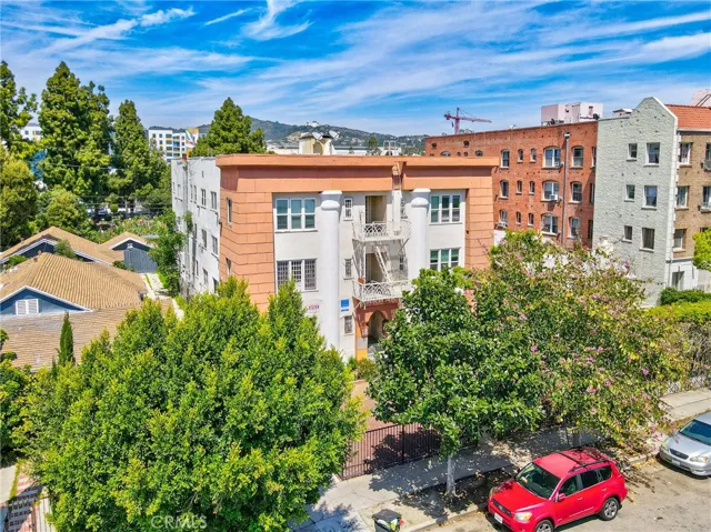 5617 La Mirada Avenue, Los Angeles, California 90038