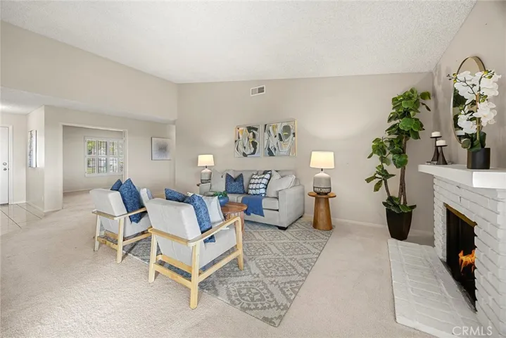 2424 Camino Rey, Fullerton, California 92833