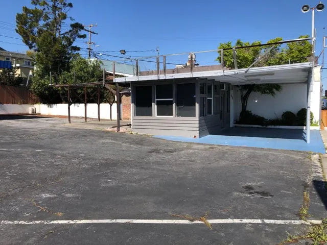 1520 El Camino Real, Belmont, California 94002