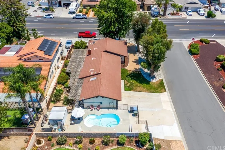 30028 Mayflower Drive, Canyon Lake, California 92587