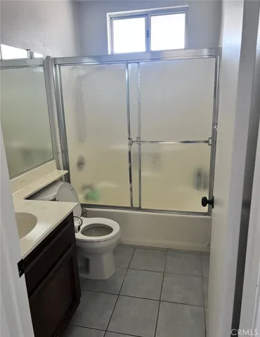 30028 Mayflower Drive, Canyon Lake, California 92587