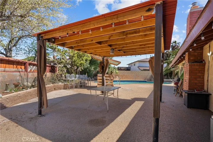 1653 W Avenue L, Lancaster, California 93534