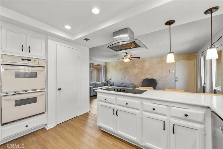 1653 W Avenue L, Lancaster, California 93534