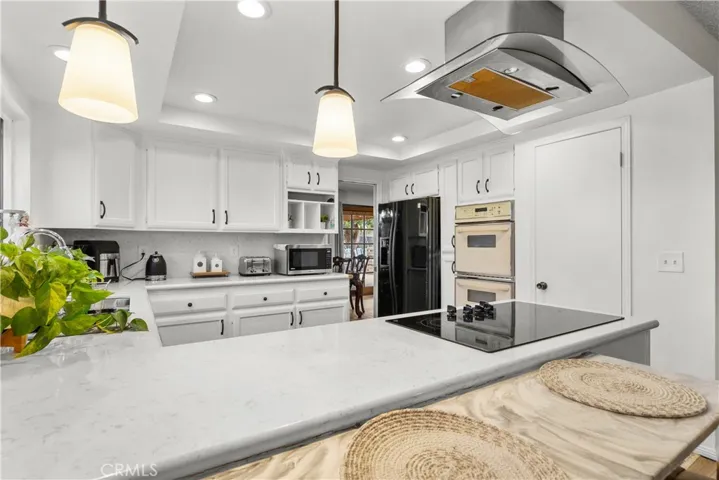 1653 W Avenue L, Lancaster, California 93534