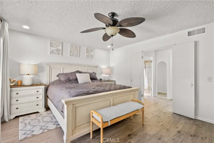 1653 W Avenue L, Lancaster, California 93534