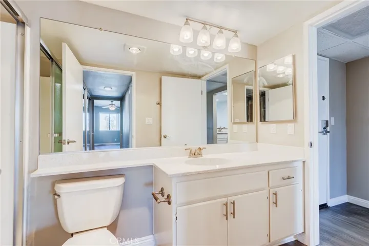 4500 Laurel Canyon Boulevard 204, Studio City, California 91607