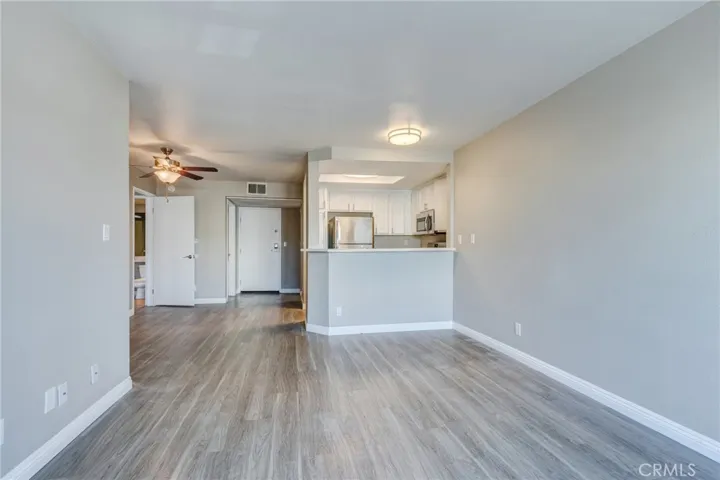 4500 Laurel Canyon Boulevard 204, Studio City, California 91607