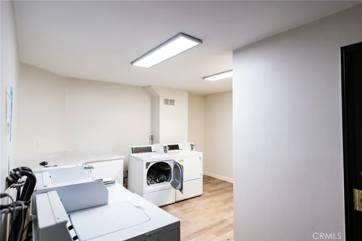 4500 Laurel Canyon Boulevard 204, Studio City, California 91607