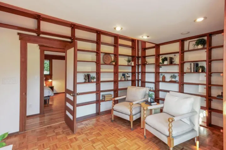 50 Rustic Lane, Santa Cruz, California 95060