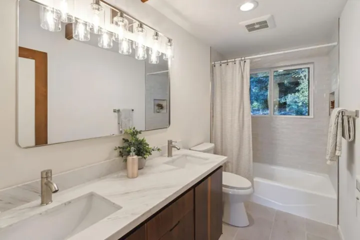 50 Rustic Lane, Santa Cruz, California 95060